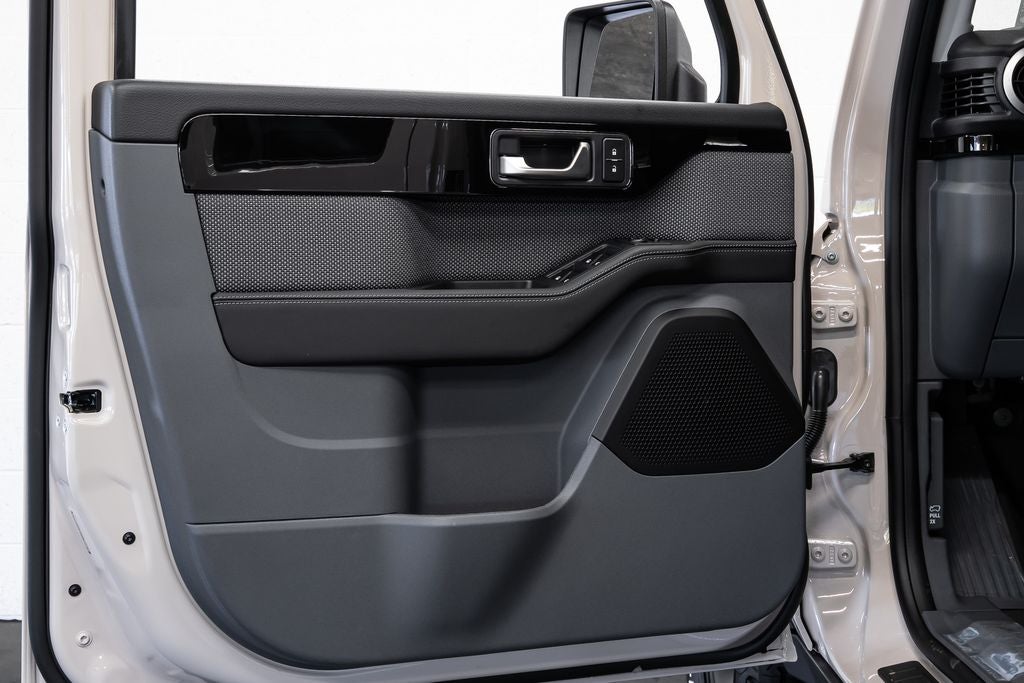 2026 INEOS Grenadier Station Wagon Base