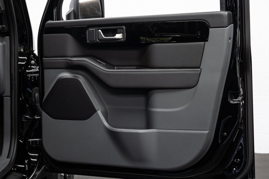 2026 INEOS Grenadier Station Wagon Black Edition