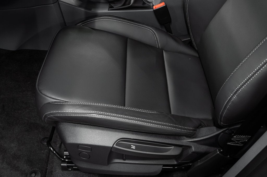 2026 INEOS Grenadier Station Wagon Black Edition