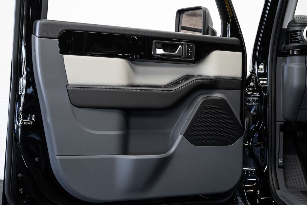 2025 INEOS Grenadier Base