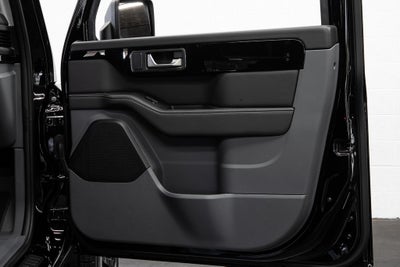 2025 INEOS Grenadier Station Wagon NIGHT EDITION