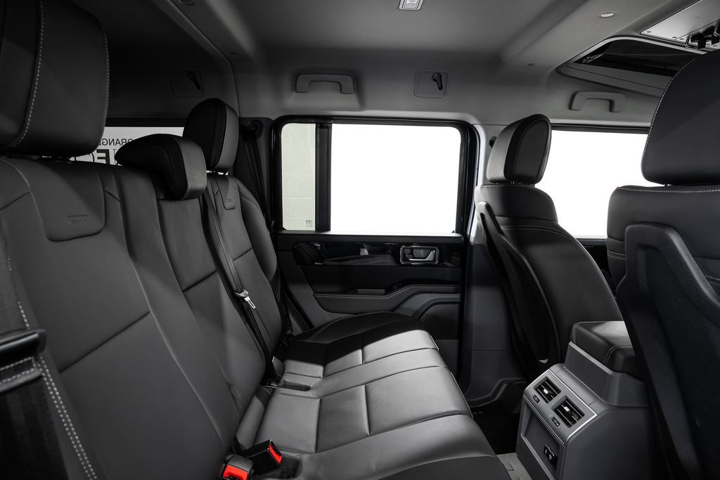 2025 INEOS Grenadier Station Wagon NIGHT EDITION
