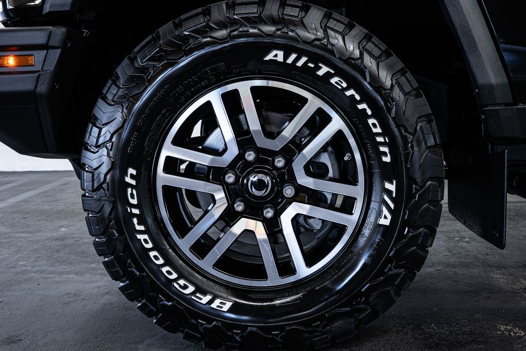 2025 INEOS Grenadier 1924 Limited Edition