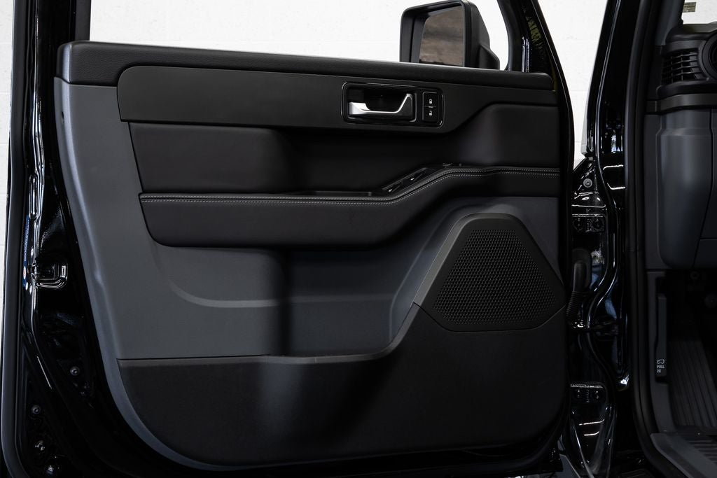 2025 INEOS Grenadier 1924 Limited Edition