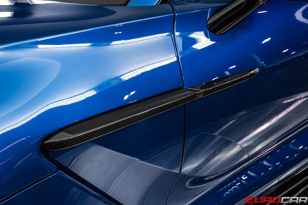 2023 Aston Martin DBX 707