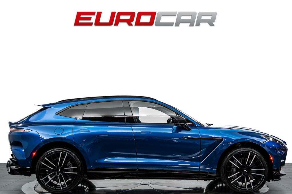 2023 Aston Martin DBX 707