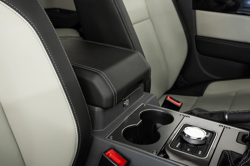 2025 INEOS Grenadier Quartermaster Fieldmaster Edition