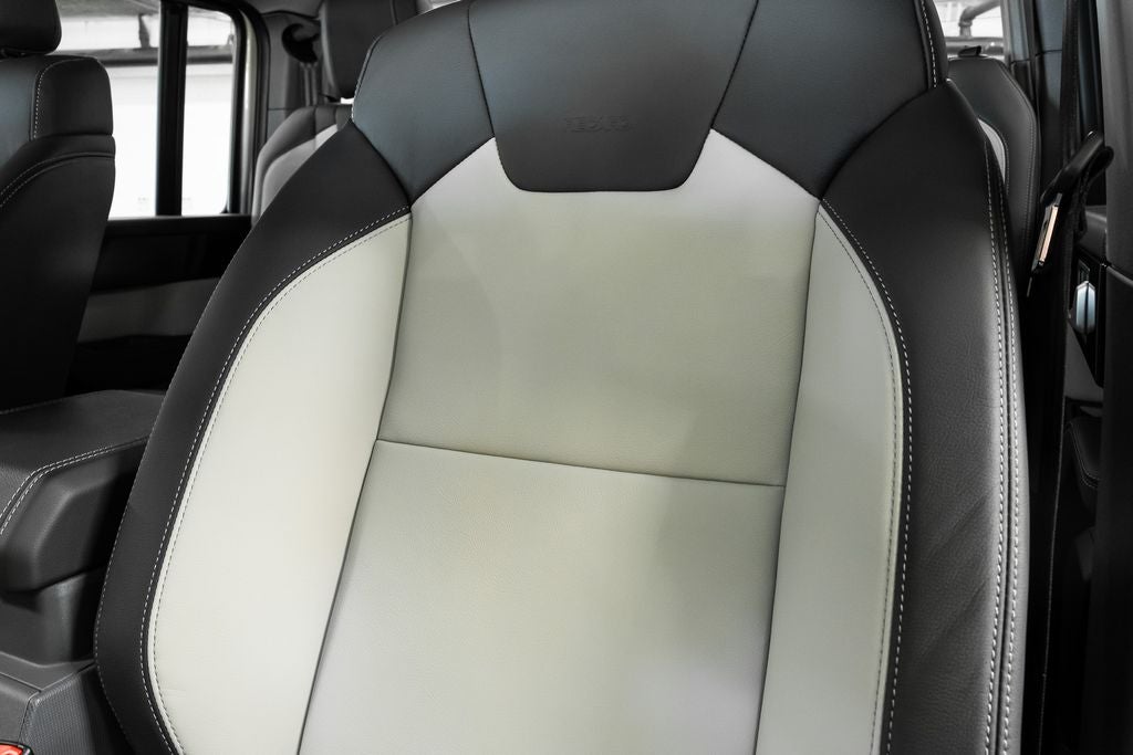 2025 INEOS Grenadier Quartermaster Fieldmaster Edition