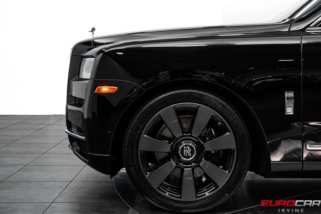 2023 Rolls-Royce Cullinan *SHOOTING STAR HEADLINER * REAR THEATER*