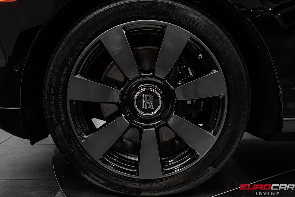 2023 Rolls-Royce Cullinan *SHOOTING STAR HEADLINER * REAR THEATER*