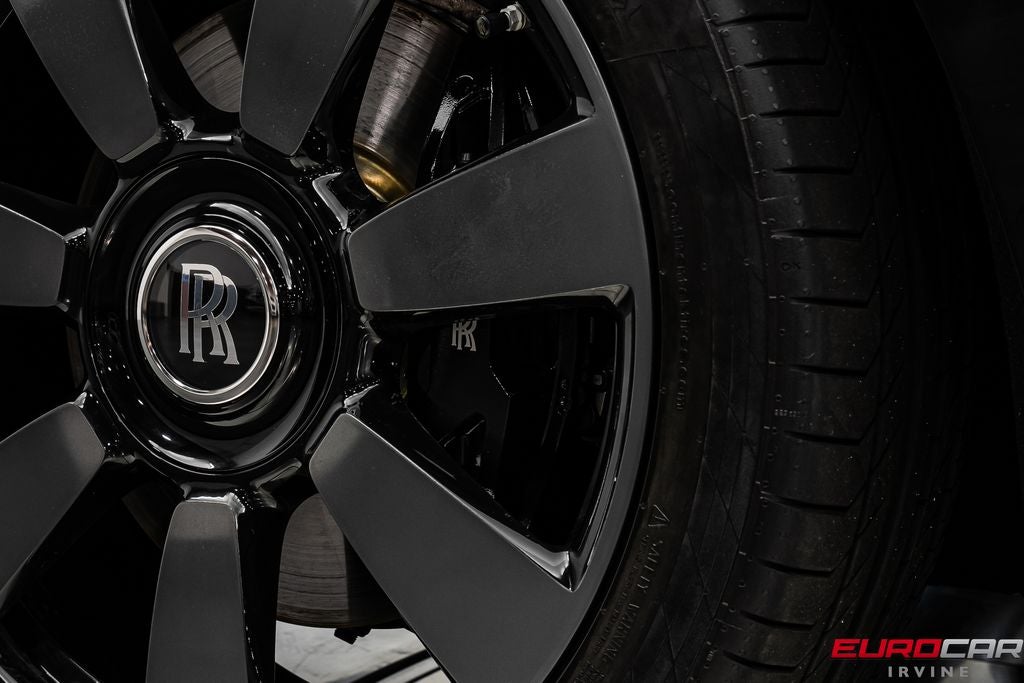 2023 Rolls-Royce Cullinan *SHOOTING STAR HEADLINER * REAR THEATER*