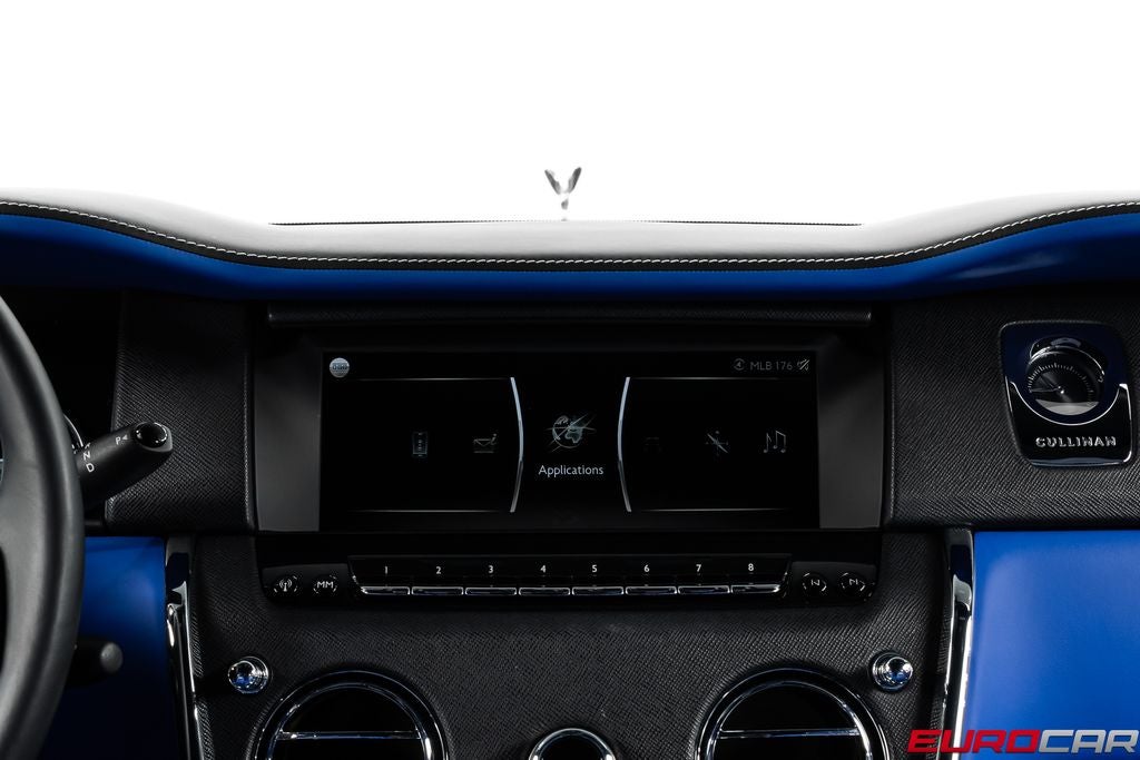 2023 Rolls-Royce Cullinan *SHOOTING STAR HEADLINER * REAR THEATER*