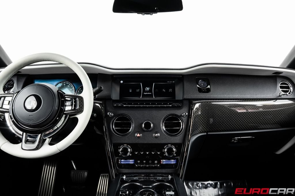 2020 Rolls-Royce Cullinan Base