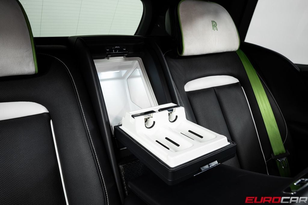 2020 Rolls-Royce Cullinan Base