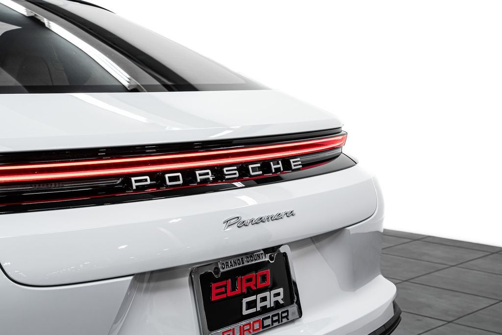 2024 Porsche Panamera Premium Base