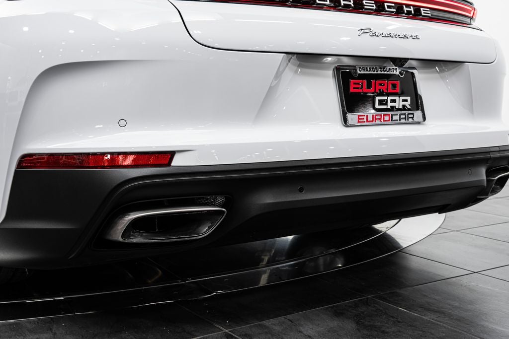 2024 Porsche Panamera Premium Base