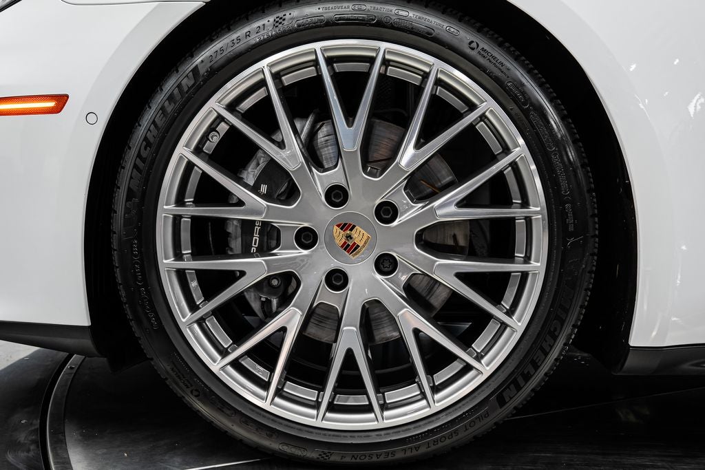 2024 Porsche Panamera Premium Base