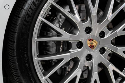 2024 Porsche Panamera Premium Base