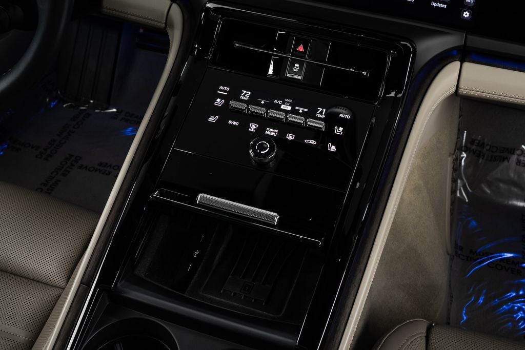 2024 Porsche Panamera Premium Base