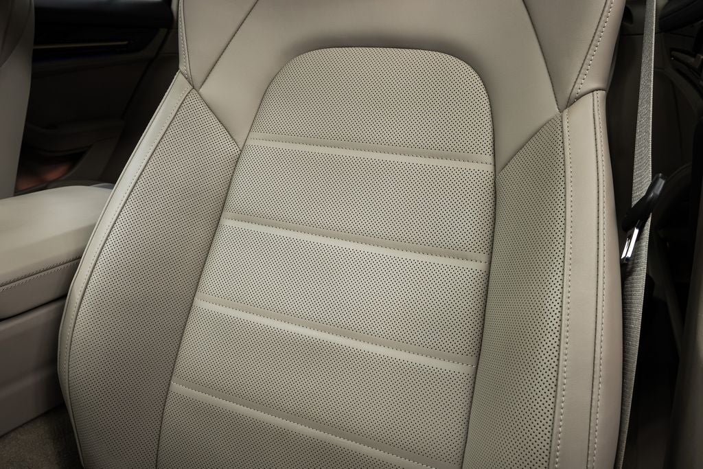 2024 Porsche Panamera Premium Base