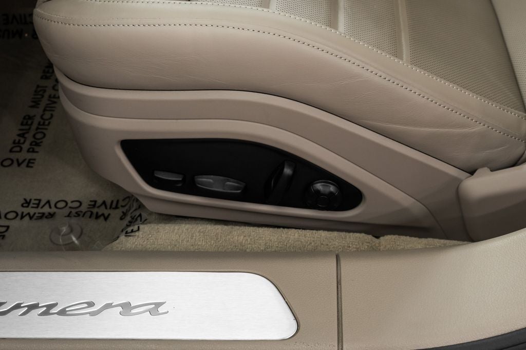 2024 Porsche Panamera Premium Base