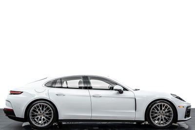 2024 Porsche Panamera Premium Base