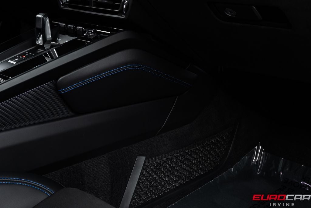 2022 Porsche 911 Carrera GTS *PREMIUM PACK * ADAPTIVE SPORT SEATS*