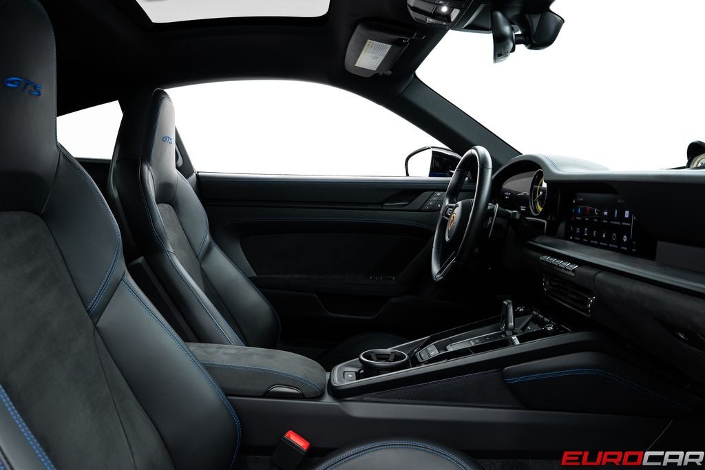 2022 Porsche 911 Carrera GTS *PREMIUM PACK * ADAPTIVE SPORT SEATS*