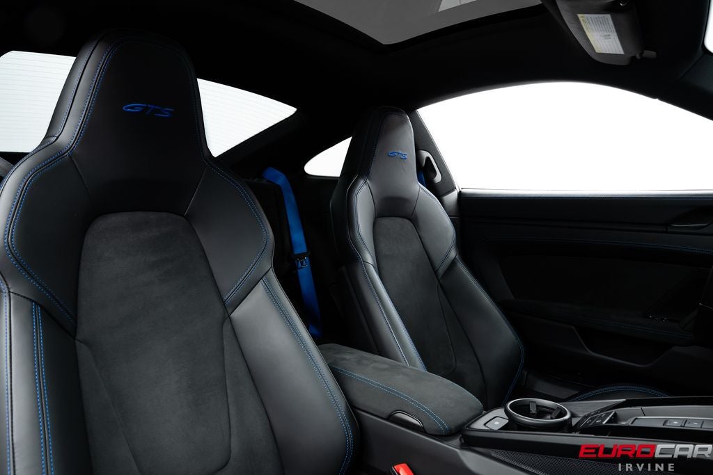 2022 Porsche 911 Carrera GTS *PREMIUM PACK * ADAPTIVE SPORT SEATS*