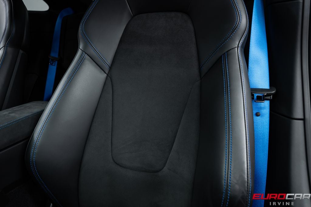 2022 Porsche 911 Carrera GTS *PREMIUM PACK * ADAPTIVE SPORT SEATS*