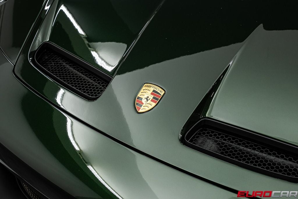 2025 Porsche 911 GT3 Touring *6-SPEED MANUAL * SPORT SEATS PLUS*