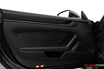 2025 Porsche 911 GT3 Touring *6-SPEED MANUAL * SPORT SEATS PLUS*