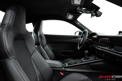 2025 Porsche 911 GT3 Touring *6-SPEED MANUAL * SPORT SEATS PLUS*