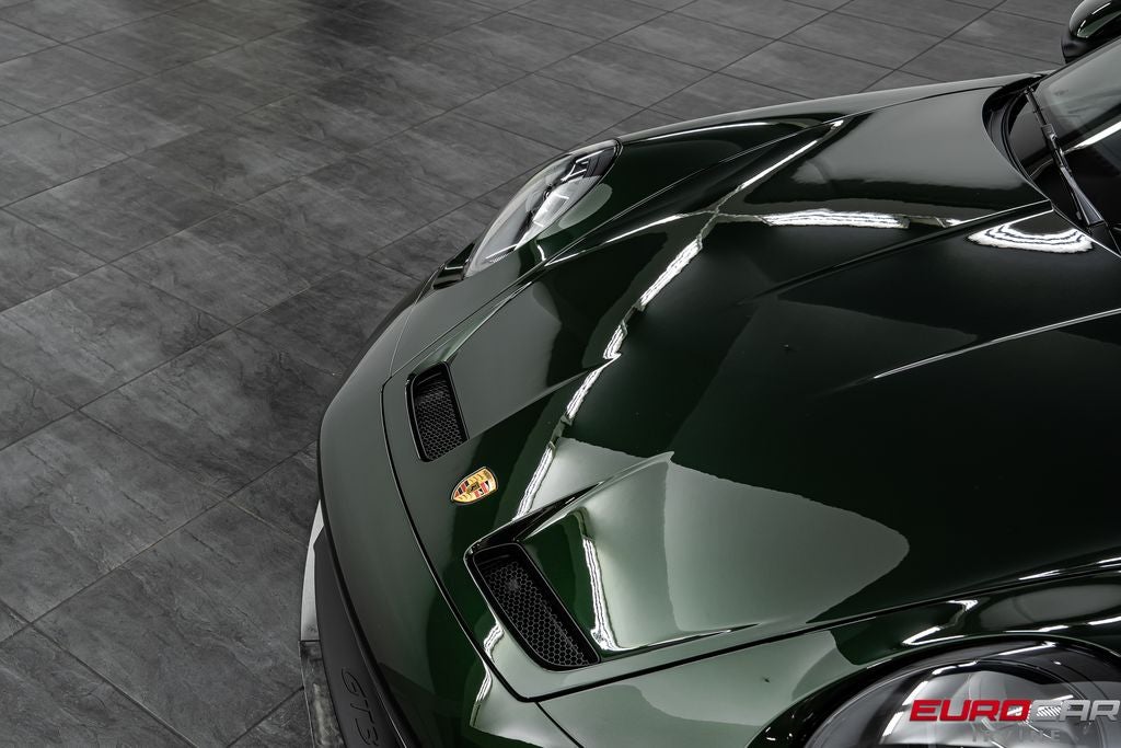 2025 Porsche 911 GT3 Touring *6-SPEED MANUAL * SPORT SEATS PLUS*