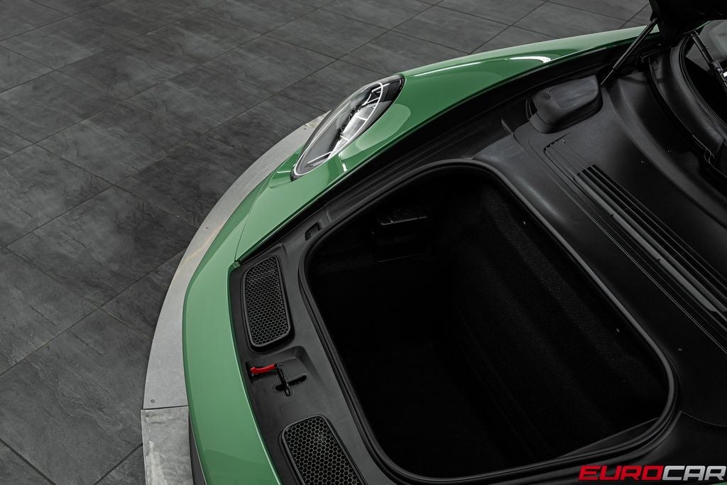 2026 Porsche 911 GT3 *WEISSACH PACKAGE * 6-SPEED MANUAL*