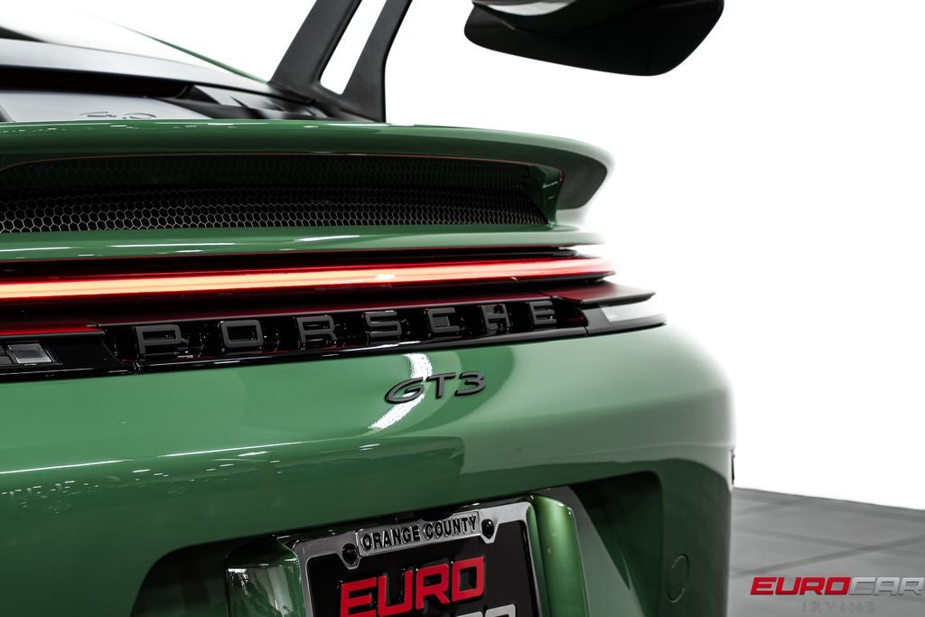 2026 Porsche 911 GT3 *WEISSACH PACKAGE * 6-SPEED MANUAL*