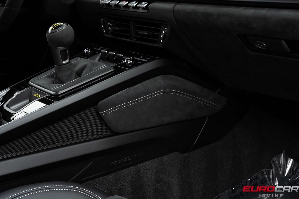 2026 Porsche 911 GT3 *WEISSACH PACKAGE * 6-SPEED MANUAL*