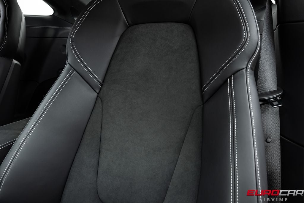 2026 Porsche 911 GT3 *WEISSACH PACKAGE * 6-SPEED MANUAL*