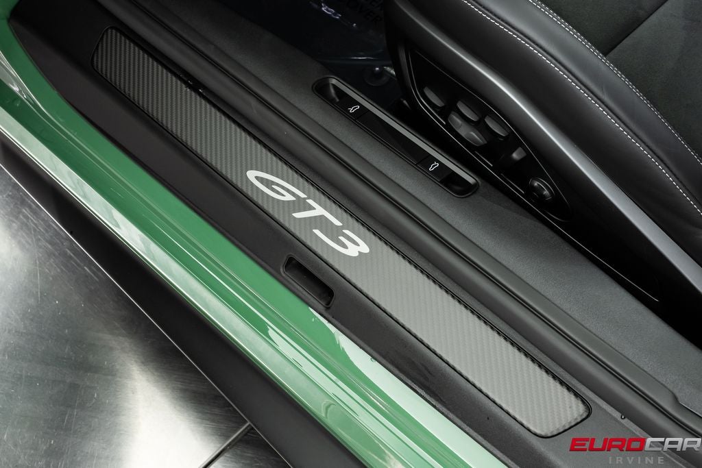 2026 Porsche 911 GT3 *WEISSACH PACKAGE * 6-SPEED MANUAL*