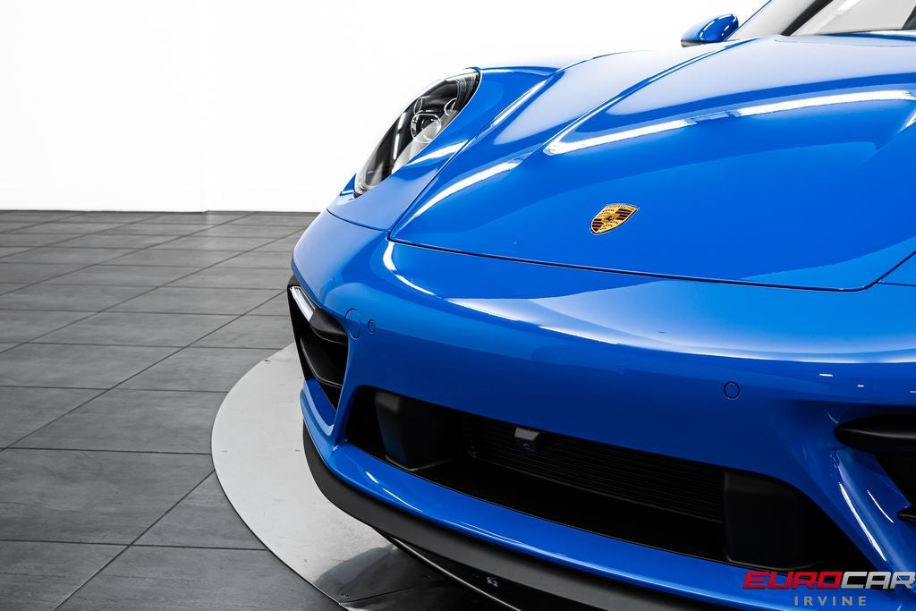2023 Porsche 911 Targa 4 GTS *PREMIUM PACKAGE * FRONT LIFT*