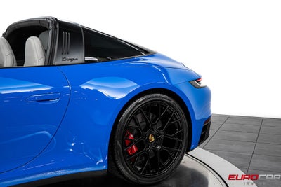 2023 Porsche 911 Targa 4 GTS *PREMIUM PACKAGE * FRONT LIFT*