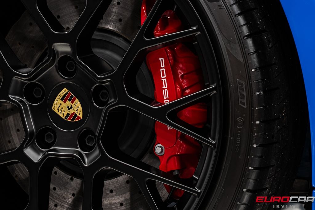 2023 Porsche 911 Targa 4 GTS *PREMIUM PACKAGE * FRONT LIFT*