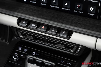 2023 Porsche 911 Targa 4 GTS *PREMIUM PACKAGE * FRONT LIFT*