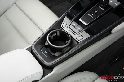 2023 Porsche 911 Targa 4 GTS *PREMIUM PACKAGE * FRONT LIFT*