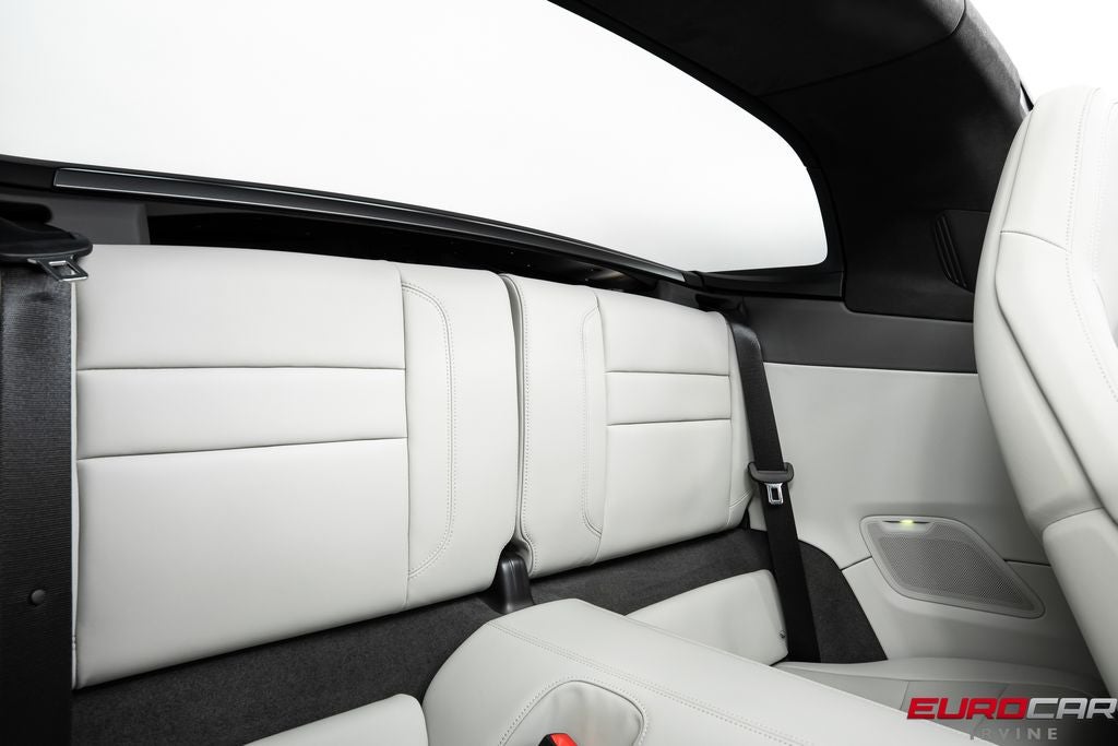 2023 Porsche 911 Targa 4 GTS *PREMIUM PACKAGE * FRONT LIFT*