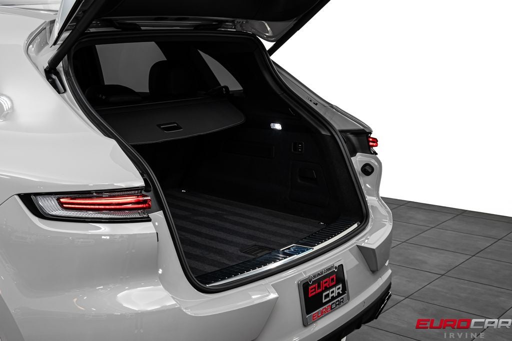 2025 Porsche Cayenne *PANORAMIC SUNROOF*