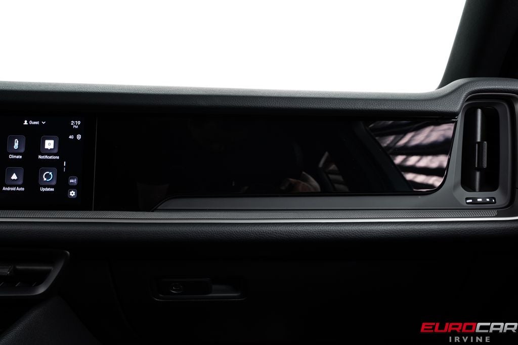 2025 Porsche Cayenne *PANORAMIC SUNROOF*