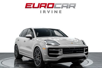 2025 Porsche Cayenne *PANORAMIC SUNROOF*