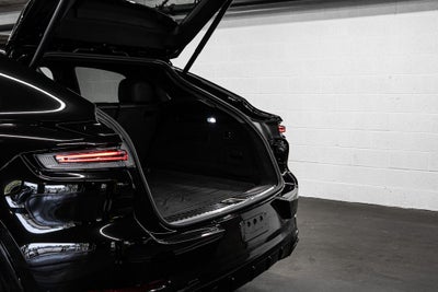 2025 Porsche Cayenne Coupe GTS