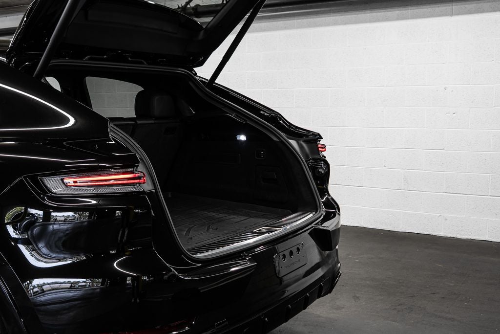 2025 Porsche Cayenne Coupe GTS